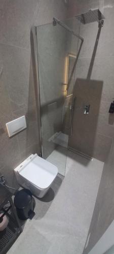 Double Room with Private Bathroom image 8