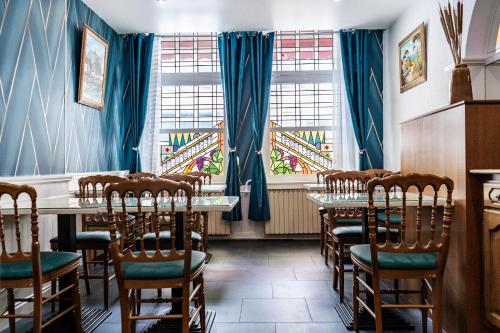 อาหารและเครื่องดื่ม, Hotel Central Anzac in อาเมียง