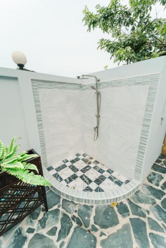 ใสยวน เรสซิเดนซ์ ภูเก็ต (Saiyuan Residence Phuket) in หาดราไวย์