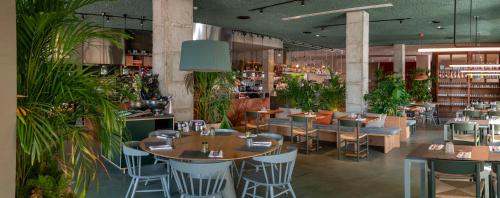 餐廳, AQUA Hotel Promenade & Spa 4Sup in 皮內德迪馬