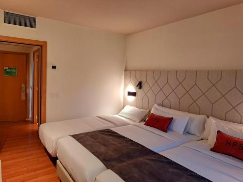 Hotel City Express Santander Parayas - image 14