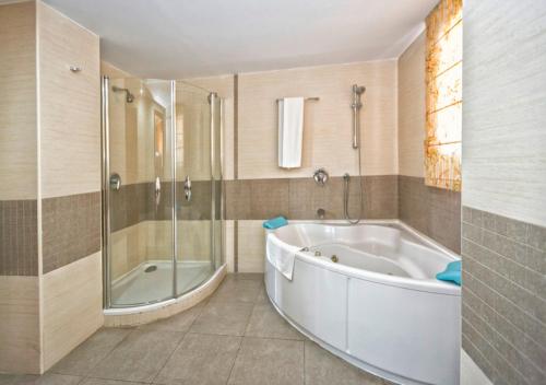 Hotel Rusadir - image 2