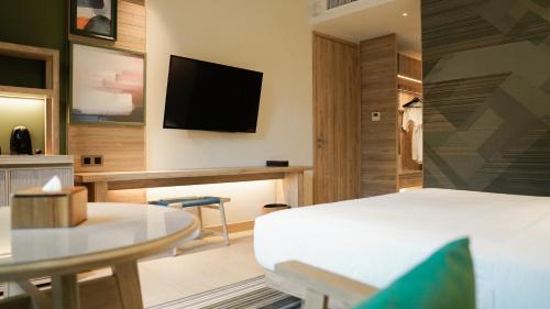 583300539 Holiday Inn Resort Samui Bophut Beach by IHG