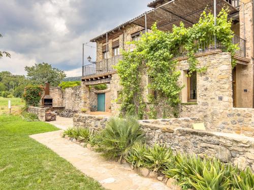  Can Riera de Montagut - Masia per 20 persones in Montagut