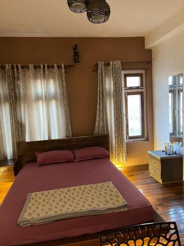 Superior Queen Room room in Peakman Residence