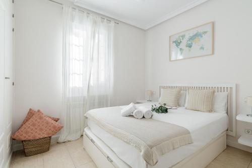 Charming Plaza de España II - Estancias Temporales