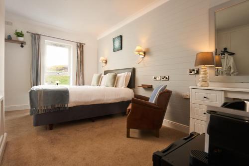 1 queen bed