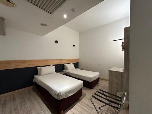 EDC Hotel Kuala Lumpur Managed by The Blanket Hotel Sdn Bhd - image 4