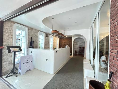 ロビー, ベンヤダ ロッジ スリン ビーチ (Benyada Lodge - Surin Beach) in スリン