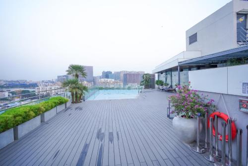 Uima-allas, Hotel Deccan Serai Grandé , Gachibowli, Hyderabad in Hyderabad