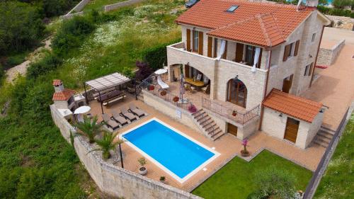 Villa Maya – khách sạn tại Vrh