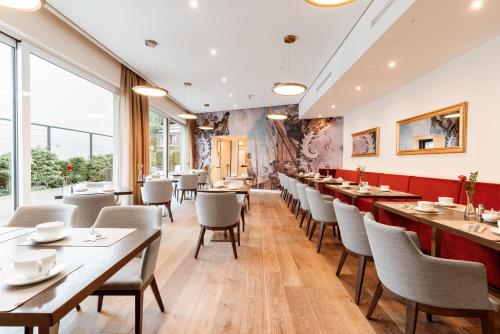 EMICH´S Hotel - image 10