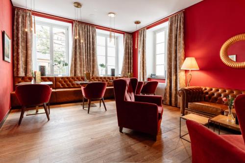 EMICH´S Hotel - image 9