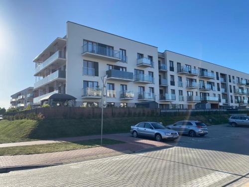 Зовнішній вигляд готелю, Komfortowy Apartament Nadbrzeżna blisko Warszawy z Parkingiem (Komfortowy Apartament Nadbrzezna blisko Warszawy z Parkingiem) in Олтажев