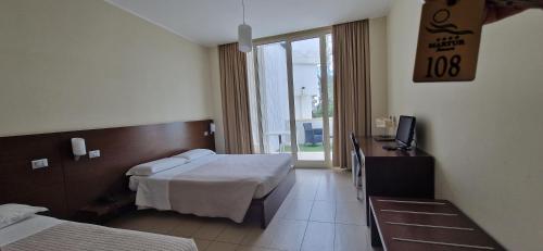 Martur Resort - image 6