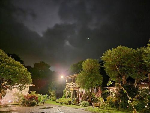 Lohas Gallery Long Stay Hostel