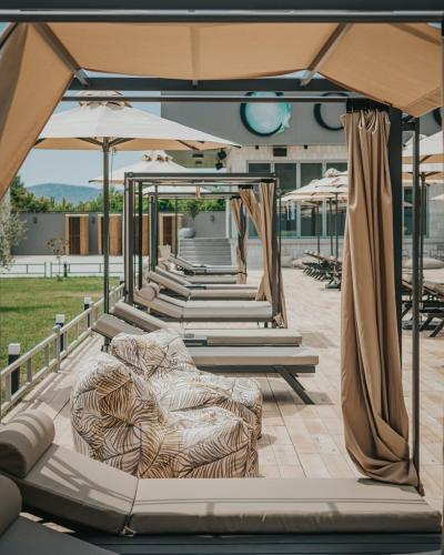 Casino Senator Coconut Hotel in جيفجيليجا