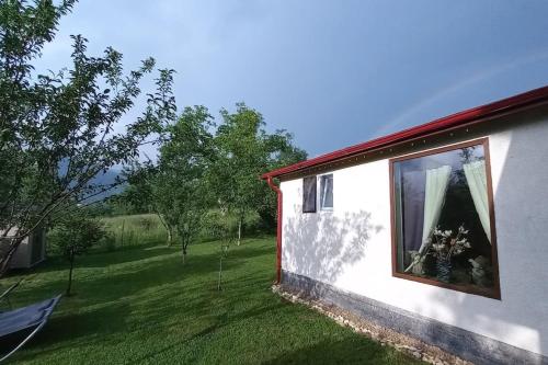 . Wooden House in Apuseni Tiny Retreat Hot Tub & Mountaun wiew