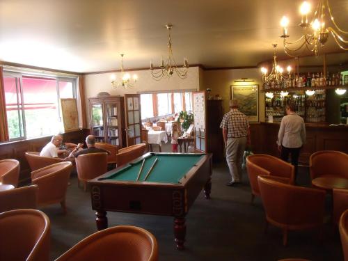 Family Hotel - image 9
