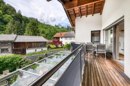Balkons/terase, Alpenferienwohnung in Bürs