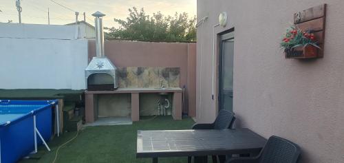 Instalaciones, GoldenPirshaghi in Goradil