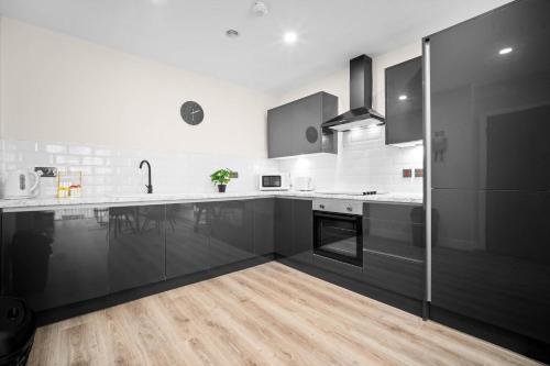 Stylish Two Bedroom - City Centre - New Executive Development - JQ 6AH, Birmingham (photo 6)
