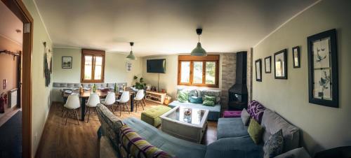 Finca La Naguada Casa Rural en Asturias in Pilona
