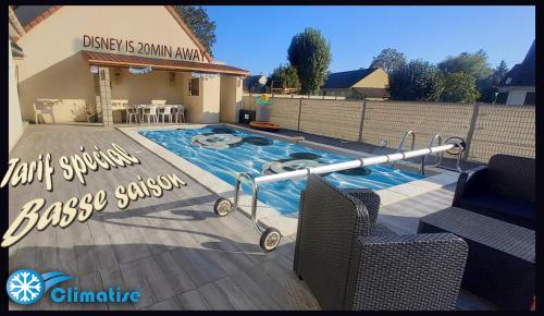 15min de disney, dependance et piscine privee a la campagne