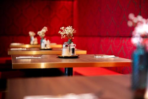 Vergeiner's Hotel Traube - image 3