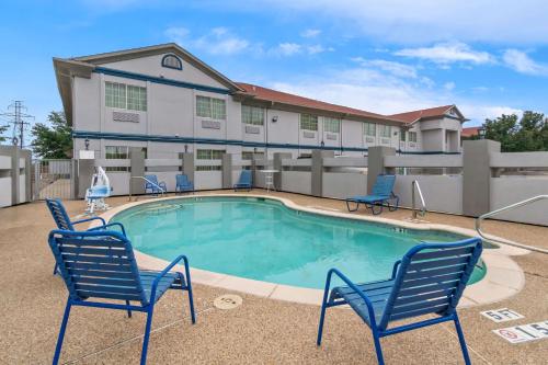 SureStay Plus by Best Western Fort Worth Benbrook in Fort Worth, USA