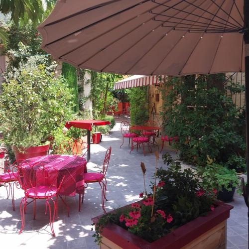 No2 La Place Guest House - image 3
