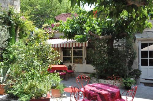 Kert, No2 La Place in Tourbes