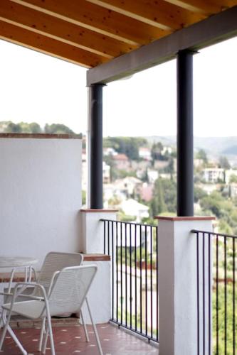 Piso Modernista con Terraza in Sant Quirze Safaja