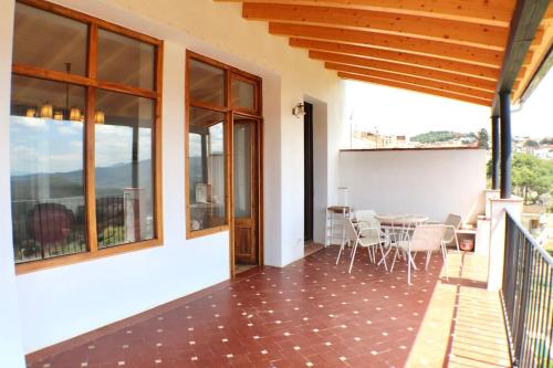 Piso Modernista con Terraza in Sant Quirze Safaja