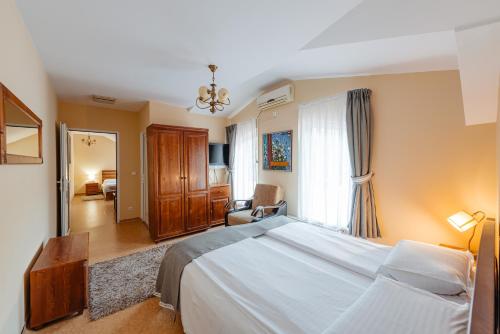 2 bedrooms, 2 beds