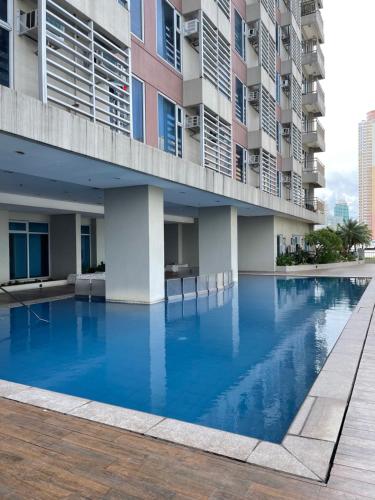 Corner Studio in Ermita Manila near US Embassy and SLMEC – Manila, Metro Manila, NY