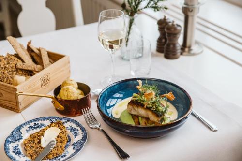 Étterem, Hotel Rusthallargarden in Arild