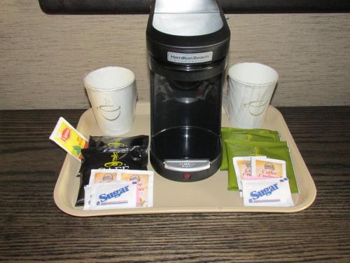 Woodfield Inn and Suites in Marshfield, USA