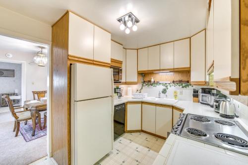 Sinking Spring Home with Large Sunroom and Fire Pit! in Sinking Spring, USA