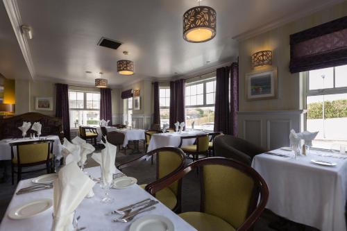 Ballyliffin Hotel - image 5