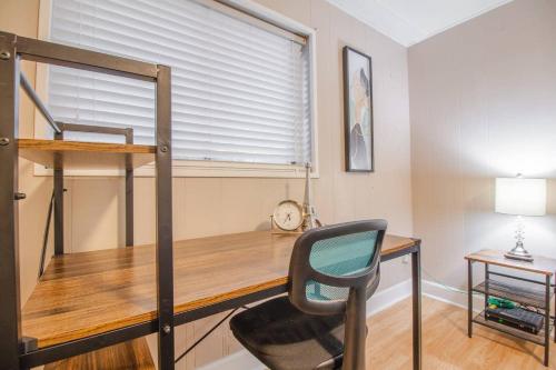 Peaceful 6 Bed 4 Bath Cabin By Dt Orlando in Orlando, USA