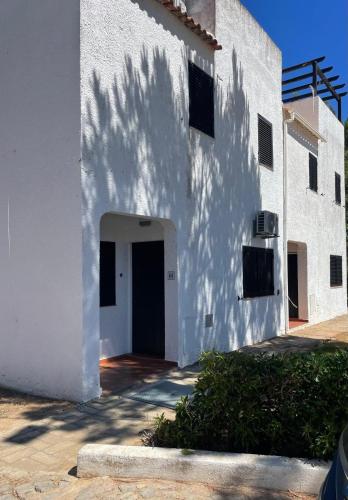 2 bedrooms, 5 beds