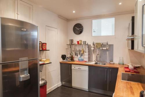 Appartment 80m2 in Saint Michel for 6 persons, Bordeaux (Foto 2)