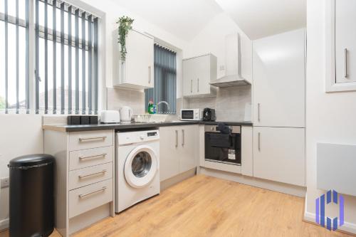 Sophisticated & Stylish Flat near Manchester Airport - Sleeps 9, Manchester (fotografie 5)