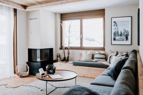 Am Heimberg Skilift - Mullers x Kandahar Suite in Parpan, Schweiz