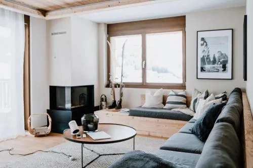Am Heimberg Skilift - Mullers x Kandahar Suite in Parpan, Schweiz