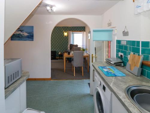 Зовнішній вигляд готелю, Jade Cottage in Макдафф