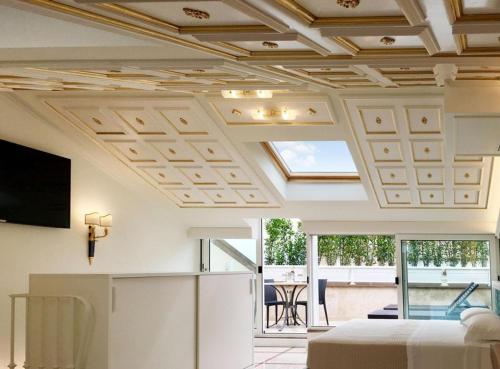 Triple Room with Terrace