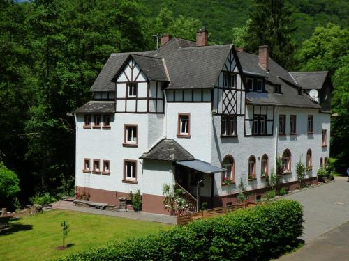 Wald Villa Üssbach