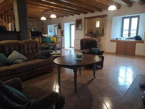 Gîte du cantou 6/7 personnes (Gite du cantou 6/7 personnes) in Grandrieu